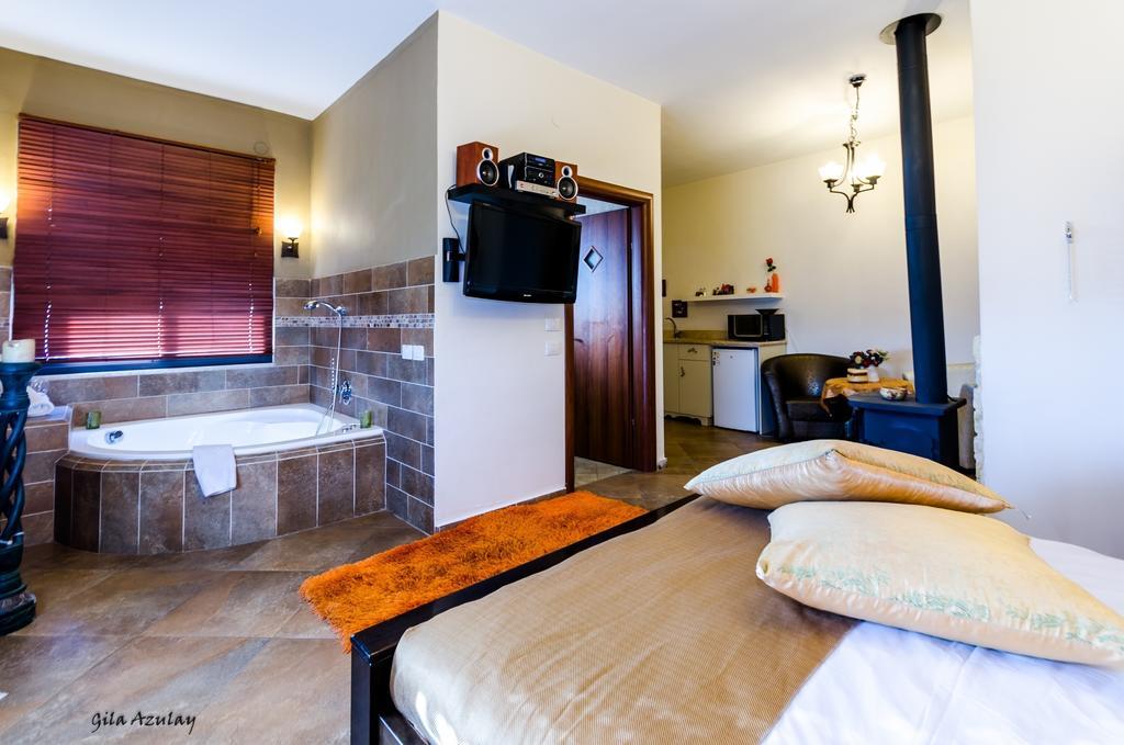 Zimmerke Bruchim Qela' Alon Quarto foto